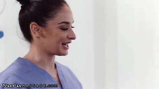 He Loves ചേരുന്നത് 2 Girls Massage