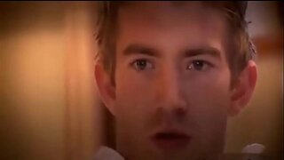 Henessy cho sònraichte ann an eachdraidh a h-cheum a bhràthair jerking dheth ann an e a r